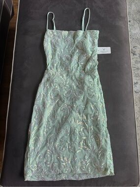 Windsor Sequin Mini Dress Large (Mint)